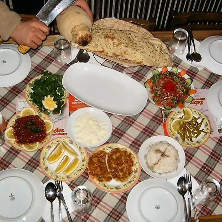 Zelve Hotel 3*