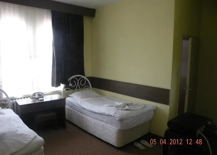 Zelve 3* أفانوس